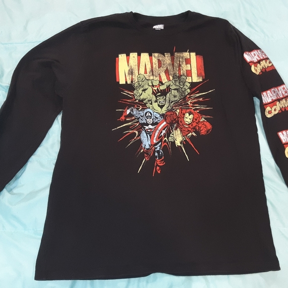 MARVEL COMIC WORN COMIC BOOK LOOK LONG SLEEVE TEE - Picture 5 of 10